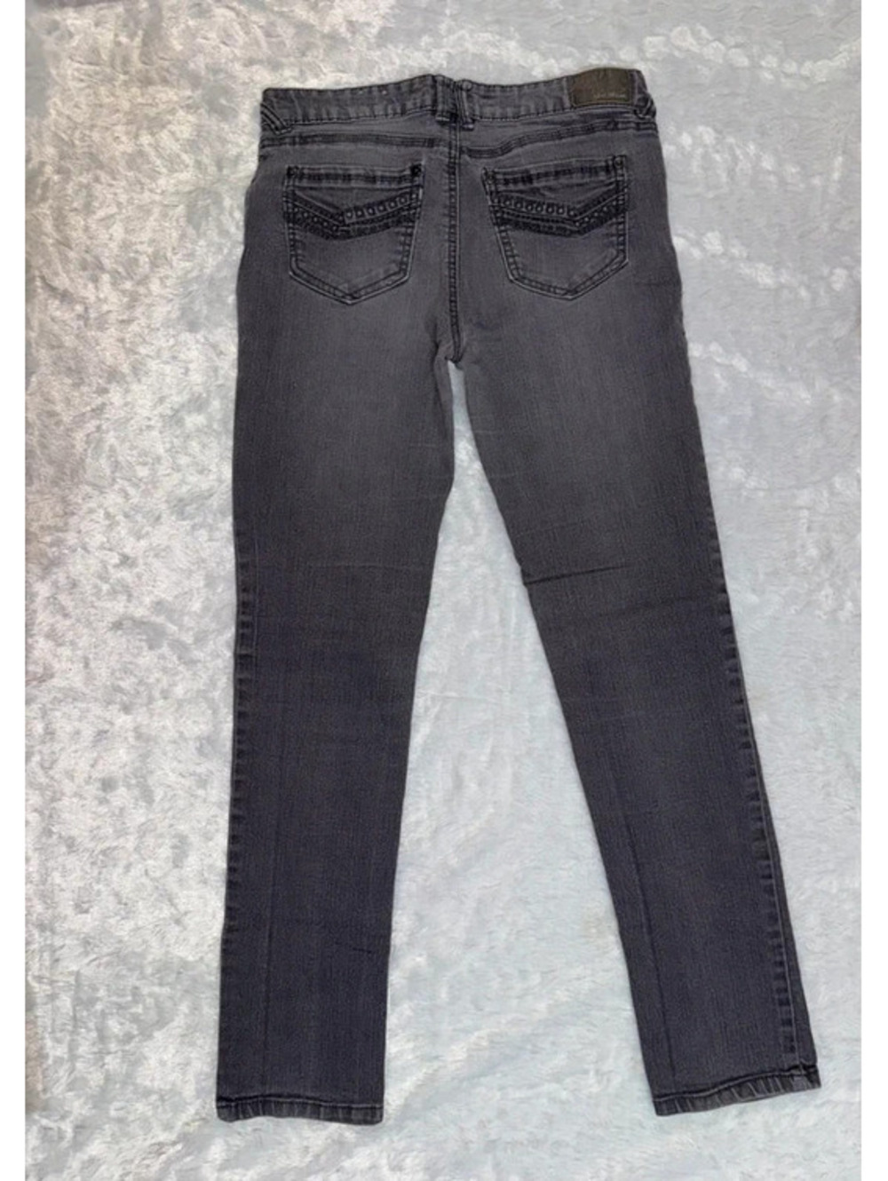 Epic Threads Jeans - Picture 8 of 9